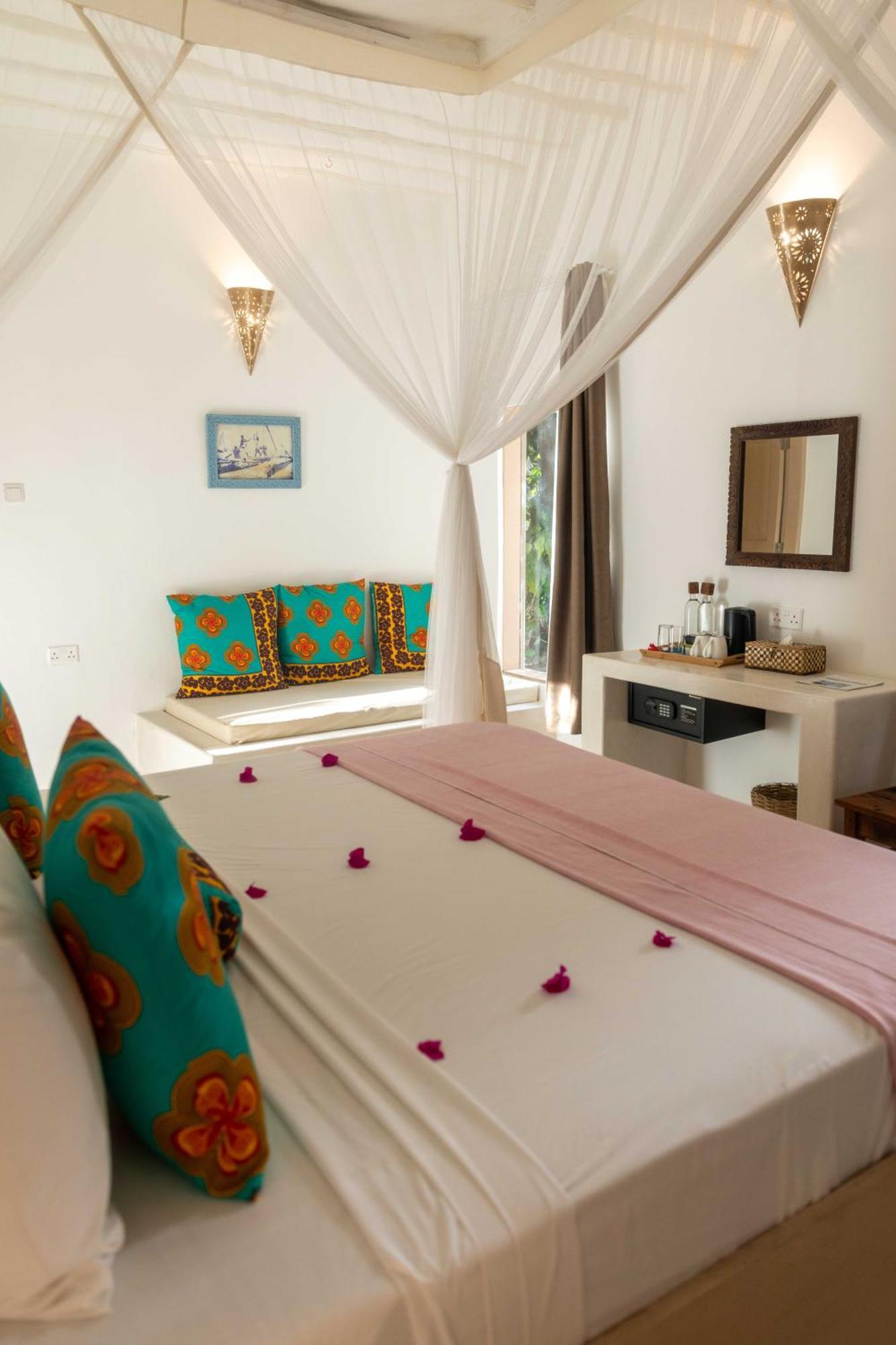 Sharazad Boutique Hotel Jambiani  Exterior photo